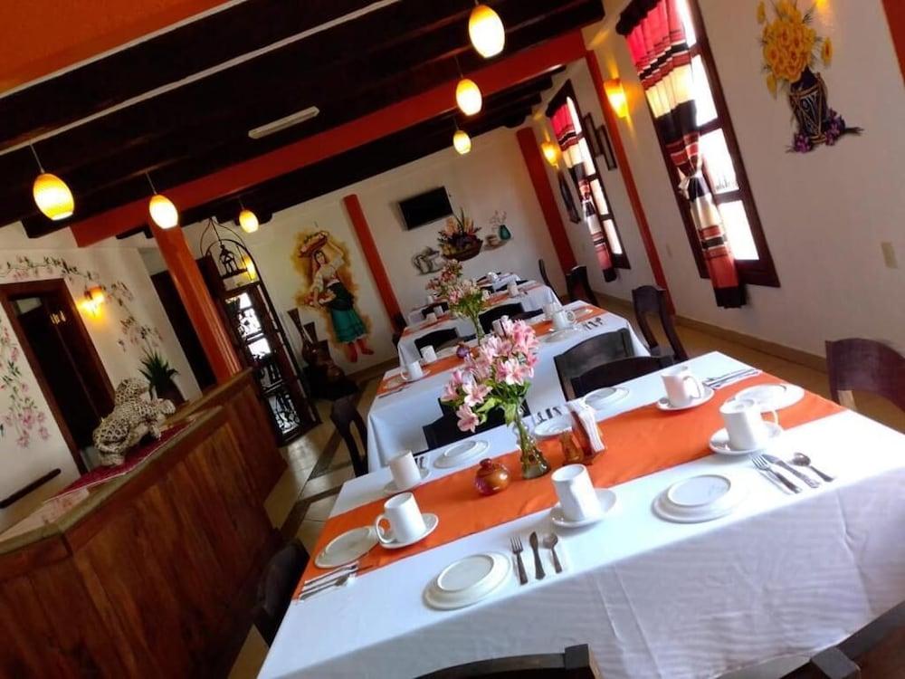 Casa De Los Arcangeles San Cristóbal de Las Casas Екстериор снимка